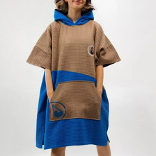 Wave Hawaii Lightweight Waffle Poncho Lighd Sand/Mid-Blue NWT Changing Towel
