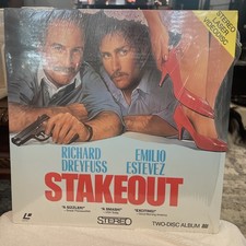STAKEOUT Laserdisc Laser Disc LD - Emilio Estevez  Richard Dreyfuss T3