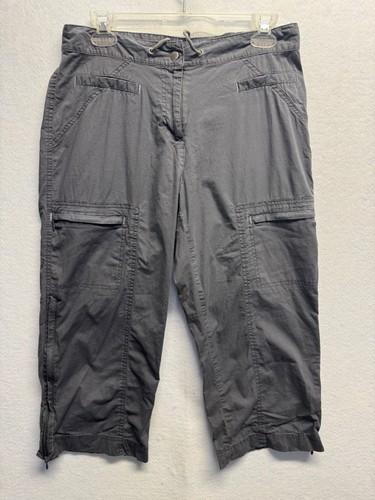 Danskin Now Ladies Gray Cargo Capris Medium Cotton/Spandex Blend
