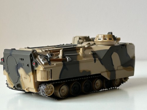 AAV-7A1 - 1991 Landing Vehicle USA Military Model Car Tank Diecast 1:72 Scale - Picture 9 of 17