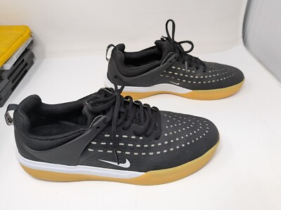 Nike SB Air Zoom Nyjah 3 Skate Skateboarding Shoes Sleek Black: Mens 10.5
