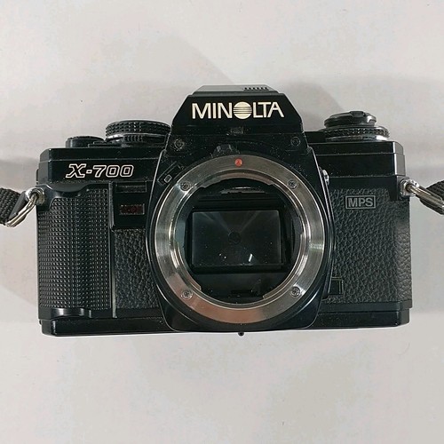 Minolta X-700 SLR 35mm Film Camera + 4 Lenses Teleconverter Flash Manual & Bag - Picture 7 of 19