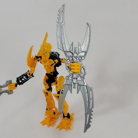 LEGO BIONICLE MATA NUI Glatorian Legends Set 8989 w/ Thornax Spiked Ball READ