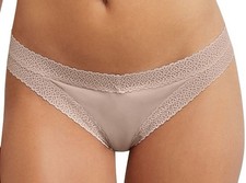 MAIDENFORM Women  s V-Back Thong Panty Invisible Underwear BEIGE DMMVBT Size XL 8