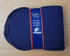 MALAYSIA AIRLINES - FIRST CLASS SET SLEEPERS AND EYES COVER 