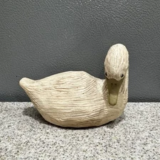 Rare Vtg Suzi Skoglund Carved Resin Goose/Swan Figurine 3”x4.5”  Signed ‘03 EUC