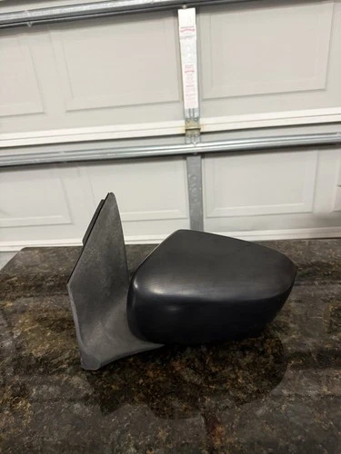 2005-2010 Honda Odyssey LX Front Left Driver Side View Power Door Mirror OEM