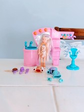VTG Polly Pocket Beauty Salon Doll Playset  18 Accessories Clothes Shoes Purse