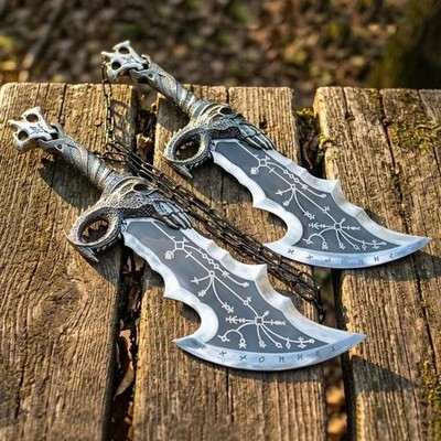 God Of War Kratos Blades Of Chaos Hängedeko mit Holzplakette