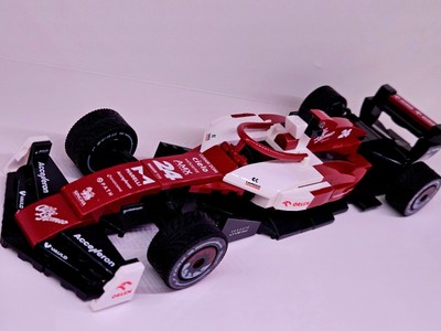 CADA Alfa Romeo Formel 1 ORLEN 1:24  C55026W