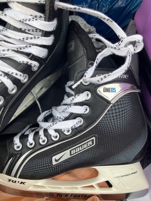 Bauer Nike Supreme 2005 Hockey Skates Size 6.5Y