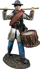 W. Britain - Confederate Infantry Drummer in Frock Coat Marching #31498