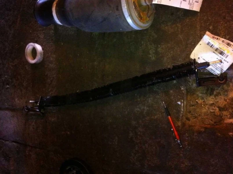 Placa traseira Ford Five Hundred 2006 - Imagem 4 de 4