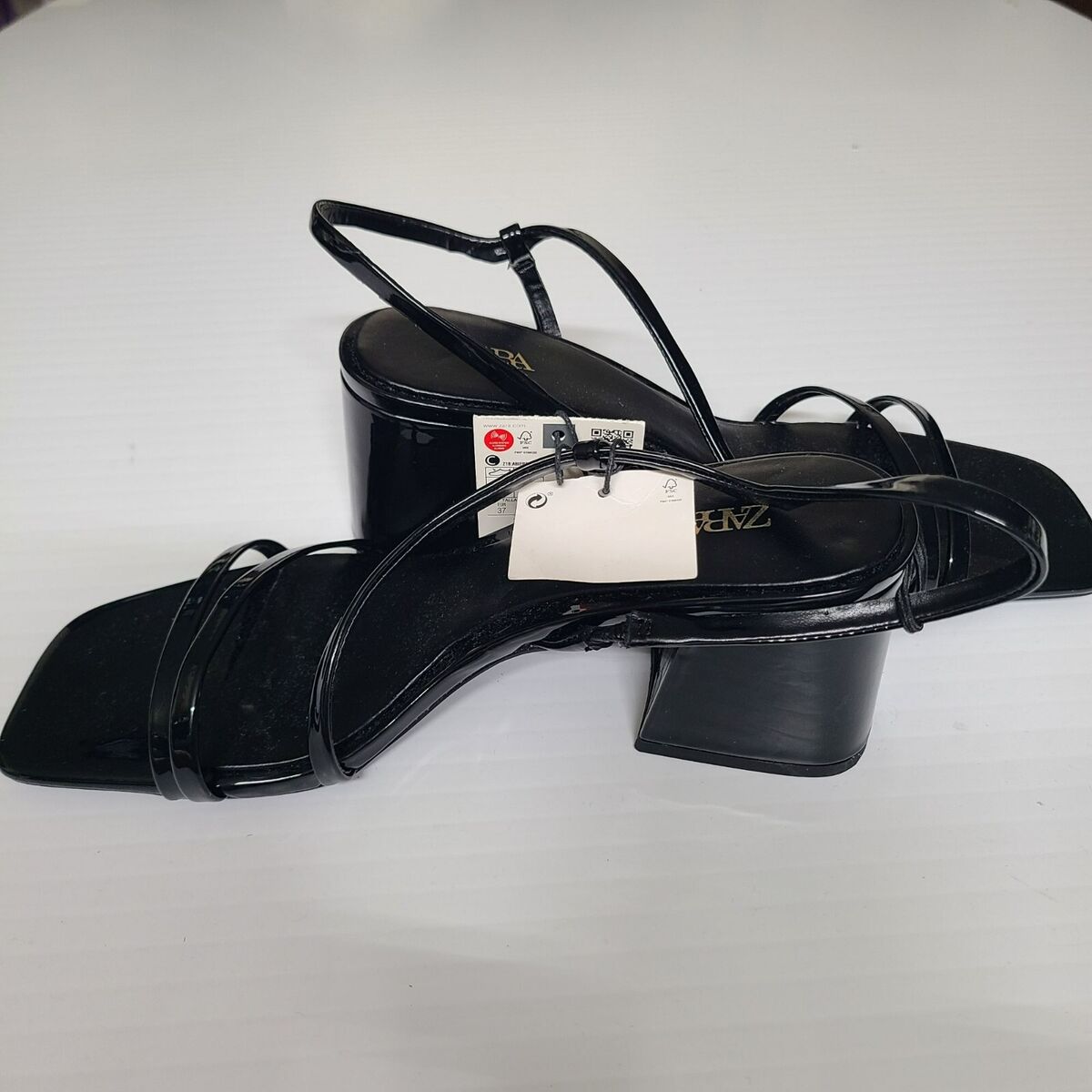 ZARA FAUX PATENT FINISH SANDALS WITH STRAPS BLACK SIZE 6.5 ZARA FAUX PATENT FINISH SANDALS WITH STRAPS BLACK SIZE 6.5