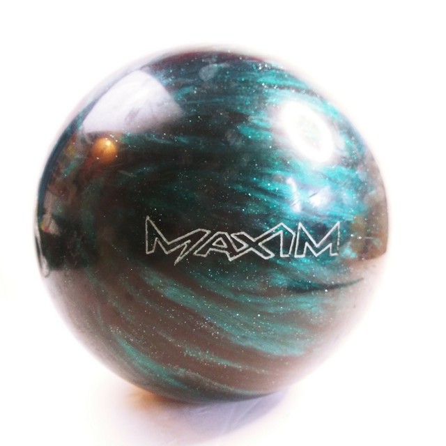 AMF Xtreme Green 12 lb. Medium Bowling Ball eBay