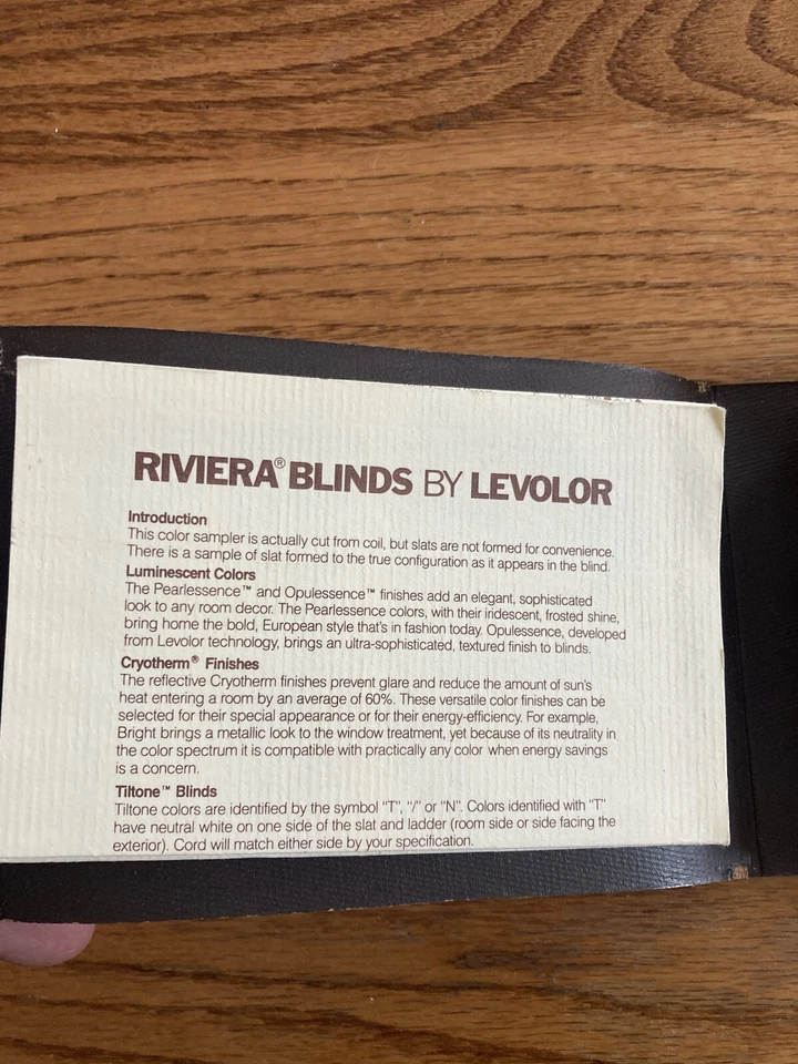 Muestras ciegas vintage LECOLOR serie Riviera en estuche de transporte vintage Foto 3 de 4