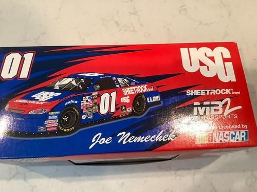 JOE NEMECHEK AUTOGRAPHED 2004 CHEVY MONTE CARLO USG SHEETROCK DIECAST & CARD - Picture 12 of 15