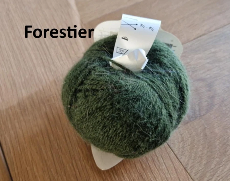 1 pelote de laine 30% angora et 70% Mérinos - 30 g environ - Vert forestier - Photo 2/4