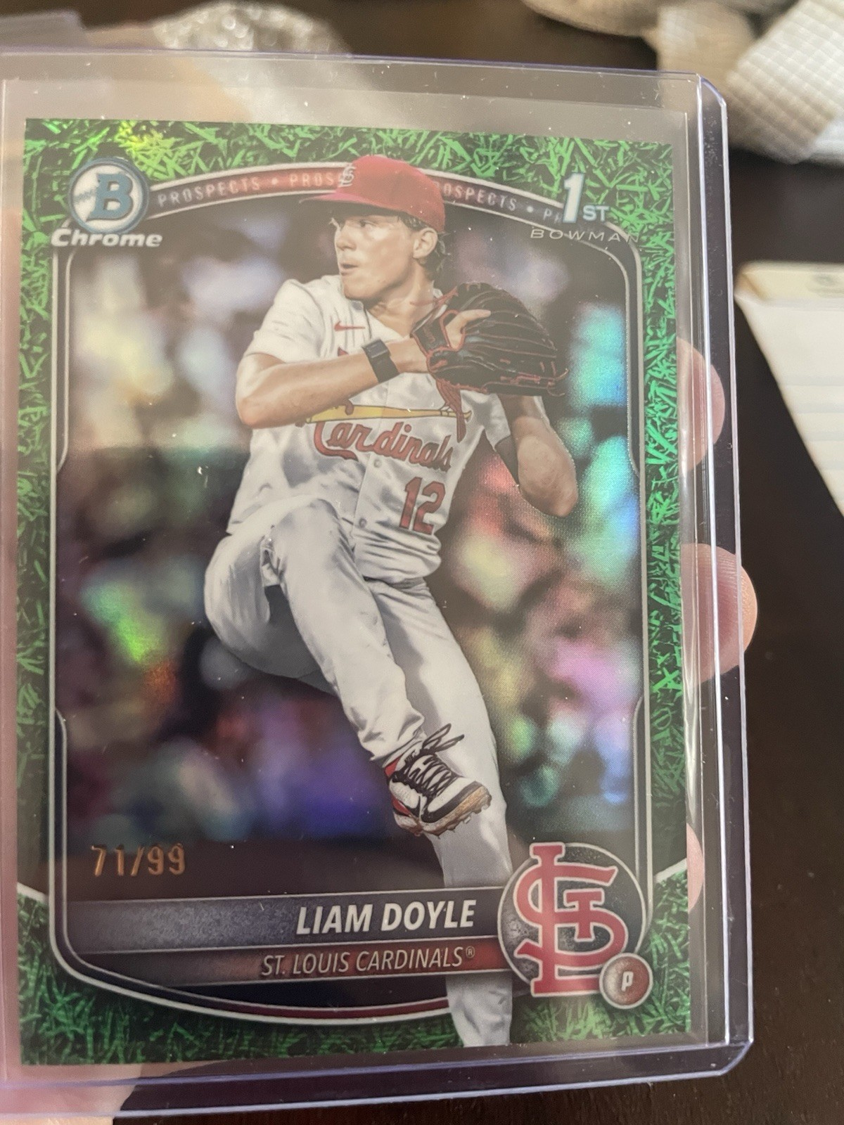 2025 Bowman Draft Liam Doyle Chrome 1st Bowman Green Grass Refractor /99