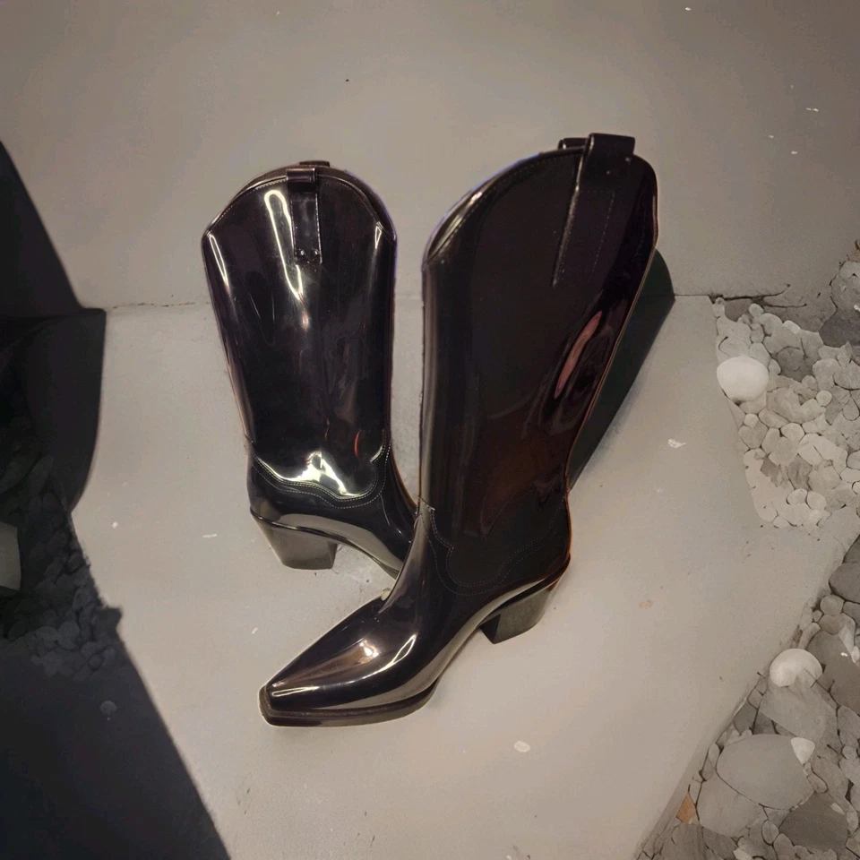 Botas de agua/lluvia Steve Madden para mujer talla 8 punta puntiaguda negras elegantes  Foto 2 de 4