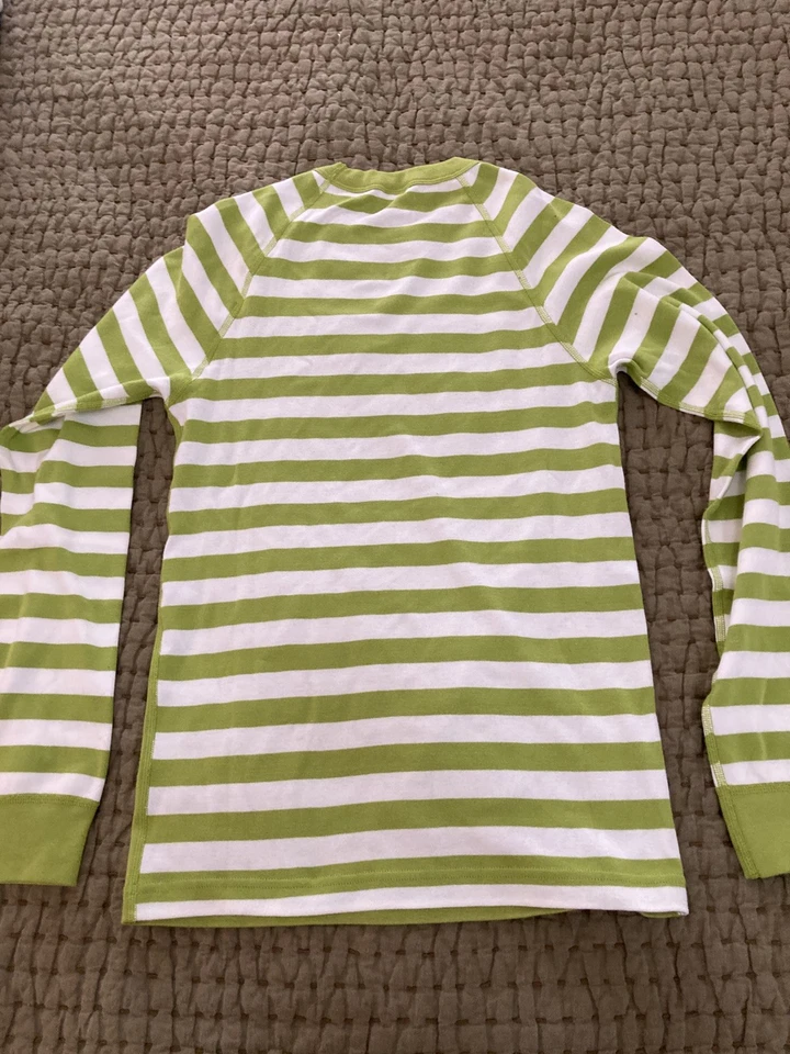 Top de pijama Hanna Andersson Grinch para mujer verde manga larga algodón orgánico talla S Foto 3 de 3