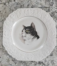 Vintage Lord Nelson Pottery England Tabby Cat Octagon Plate  Embossed Rim 8.5"