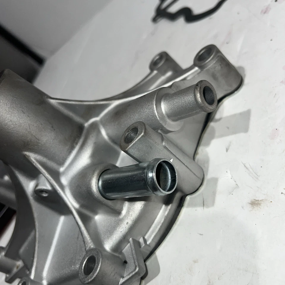 Bomba de agua del motor para Ford E-150 250 350 Econoline Super Duty 1987-96 F150 F250 Foto 3 de 4