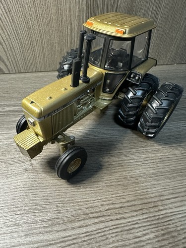 Gold Chase 1/32 Limited Edition John Deere 4440 w Cab & Rear Duals No Box - Picture 9 of 9