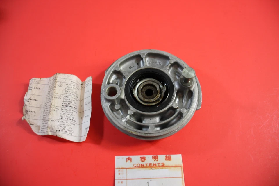 Panel de freno de rueda delantera original Honda CL70 K0-K3 OEM # 45010-051-691 NUEVO DE STOCK Foto 4 de 4