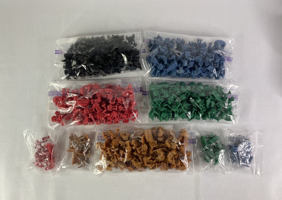 Lot De Pions / Tokens Pour Le Jeu RISK 2210 A.D. - Référence G878 (Occasion)