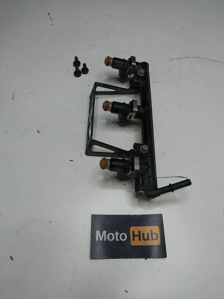 07-12 TRIUMPH TIGER 1050 INYECTOR INYECTOR DE GAS RIEL DE COMBUSTIBLE INYECTOR BOQUILLA T1240465 Foto 2 de 4