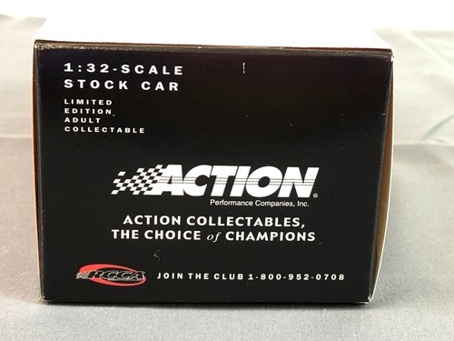 ACTION NASCAR 1:32 Diecast DALE EARNHARDT JR #8 LOONEY TUNES JR MOTORSPORTS TAZ - Picture 18 of 20