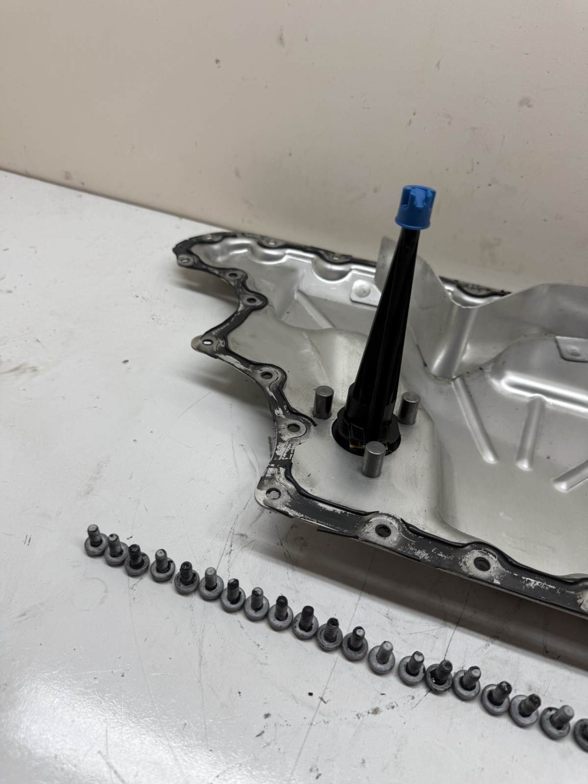 Bentley Bentayga 2015-2020 LOWER Oil pan