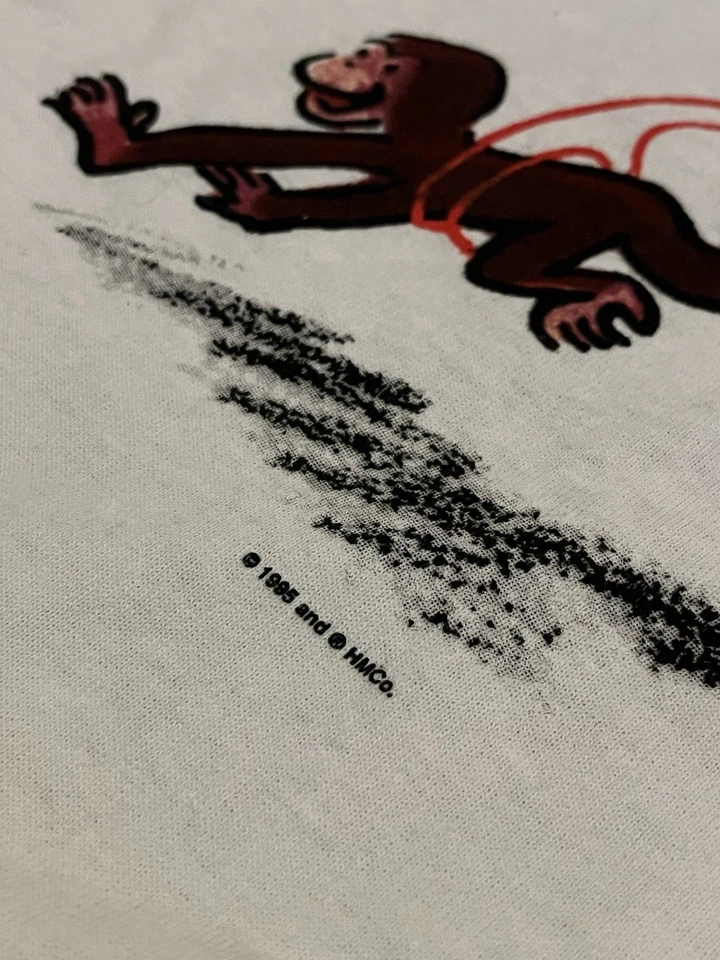 Camiseta Vintage Curious George Años 90 Naughty Monkey Firemen Doble Cara Timbre 2X Foto 4 de 4