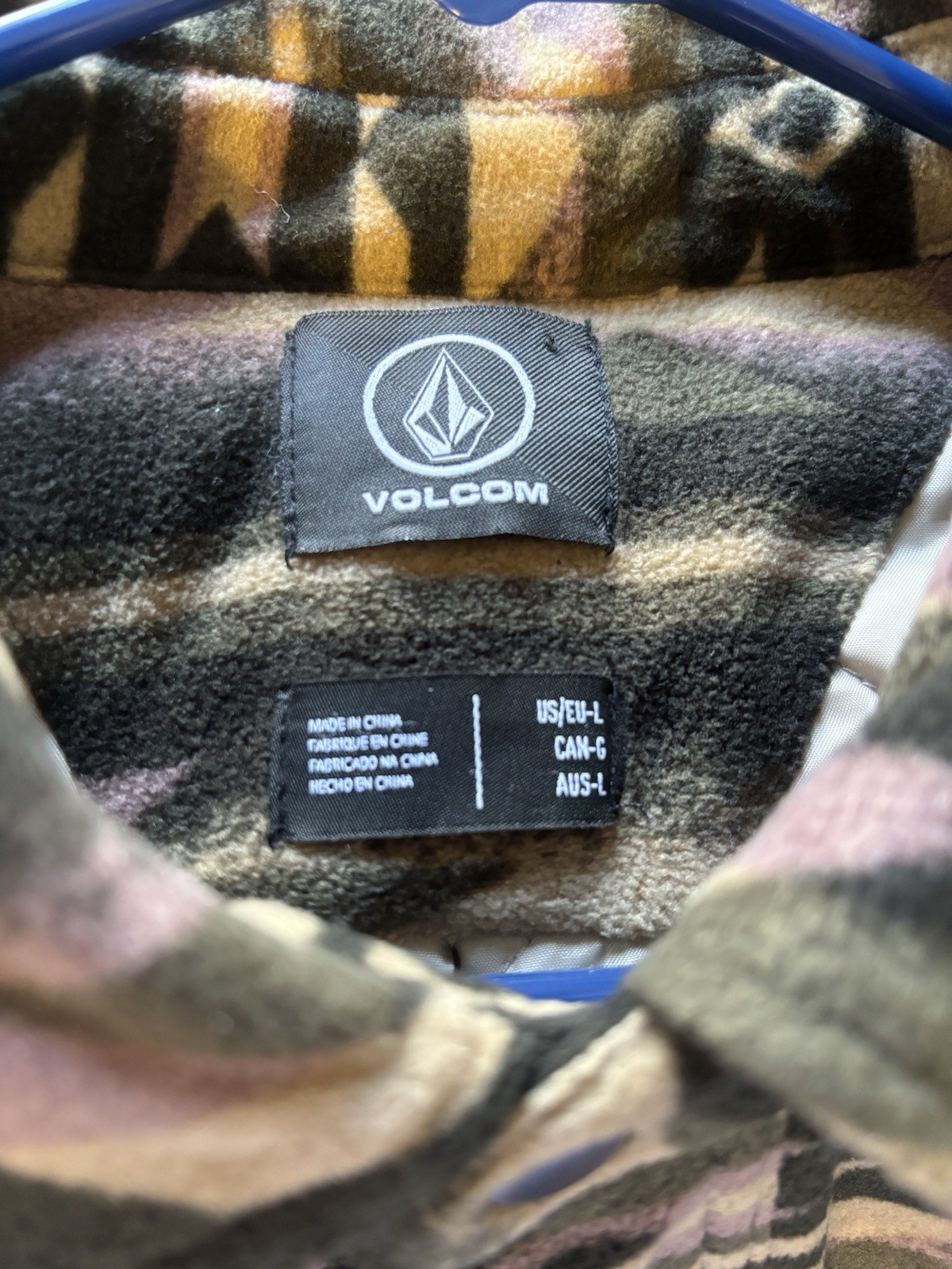 Volcom Native Print Shirt Jacket - image 3