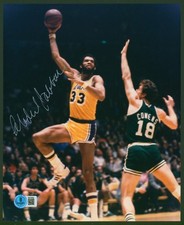 KAREEM ABDUL-JABBAR Signed 8x10 Photo Lakers vs Boston Celtics Dave Cowens BAS