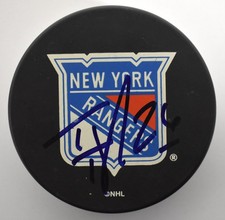 Tim Taylor Signed New York Rangers Logo Hockey Puck Autograph Signature