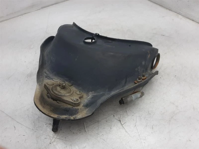 Brazo de control superior delantero pasajero camioneta Chevrolet 2500 88-98 15662696 Foto 3 de 4