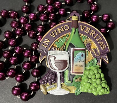 2 Red Wine Glass Bottle Grapes In Vino Veritas Mardi Gras World 35 Beads |  eBay