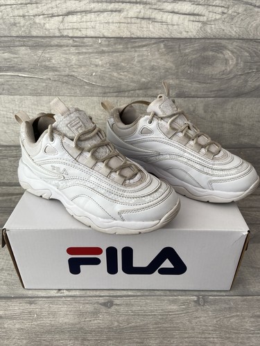 pink fila ray trainers