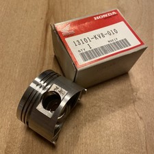 Genuine Honda CH125 Spacey Piston. STD. 13101-KV8-010 NOS