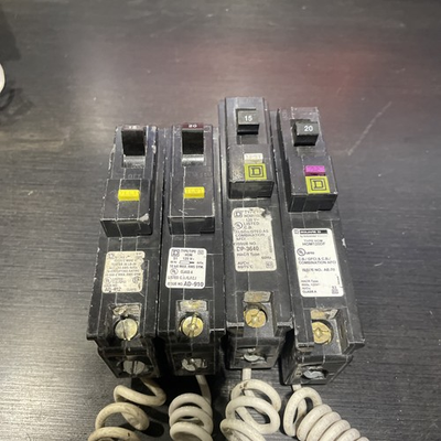 #ad LOT OF 4 SQUARE D Homeline HOM GFI AFCI Circuit Breakers $119.00