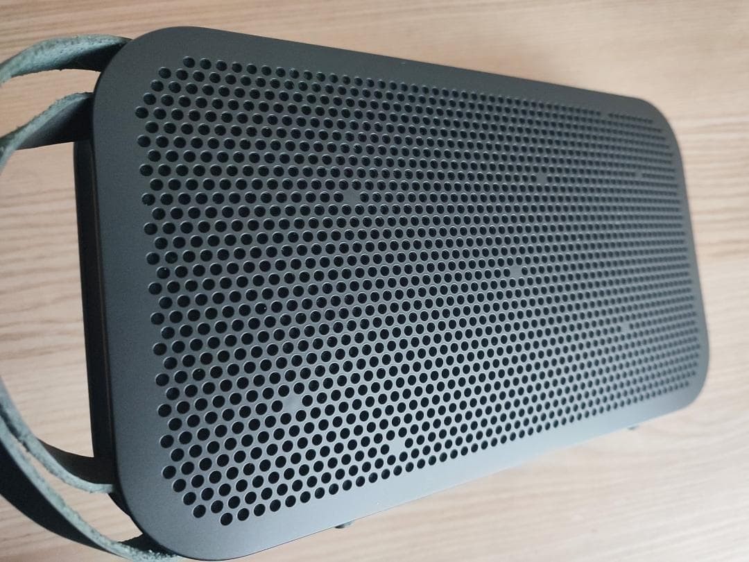 Bang & Olufsen Beoplay A2 Bluetooth B&O Play Portable Speaker Used