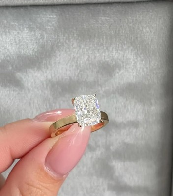 Elongated 3 Ct Cushion Cut IGI Lab Grown/CVD Diamond Ring Solid 14kt Yellow Gold