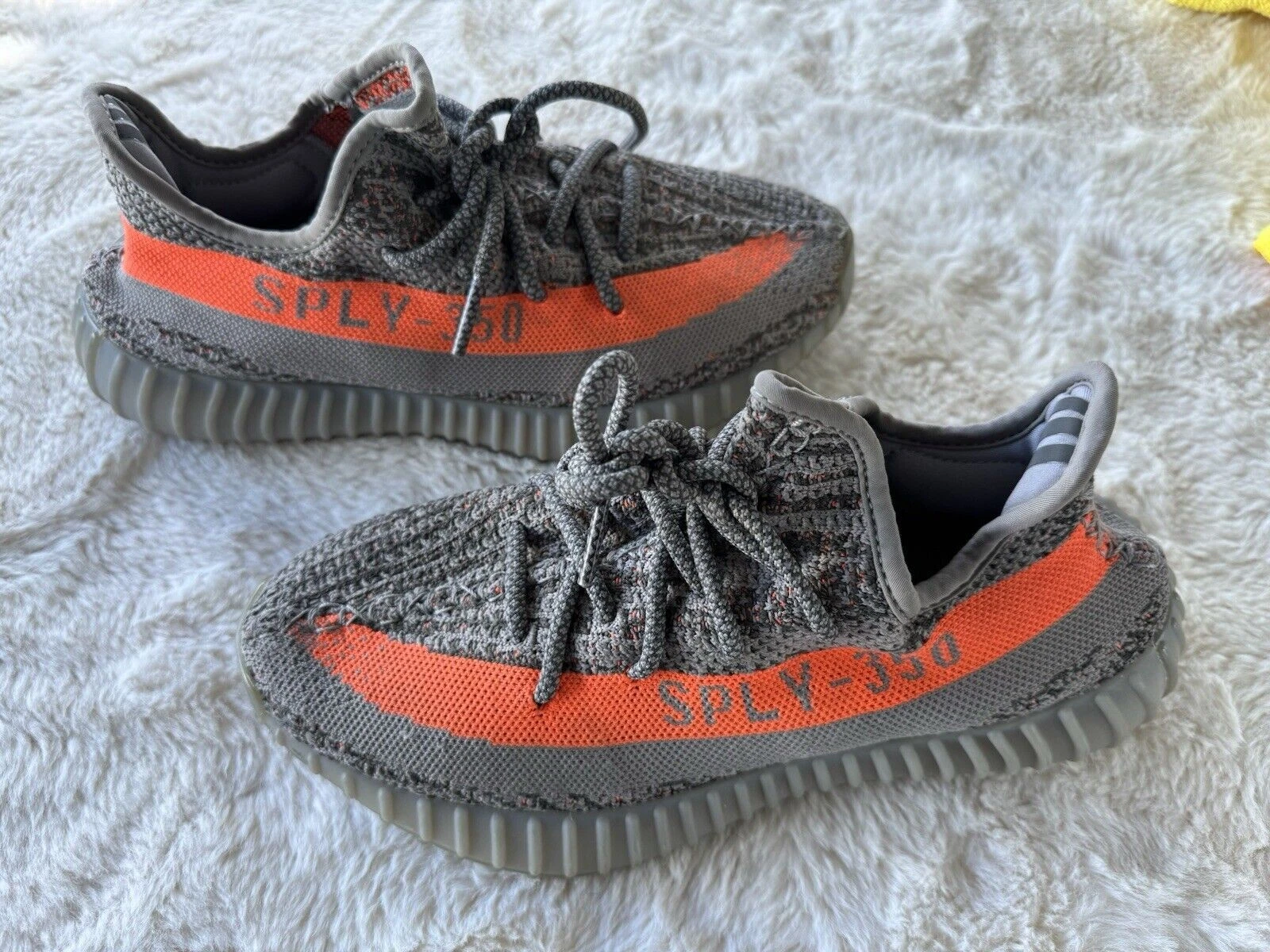 Yeezy Boost Beluga Riflettente Taglia 7 5