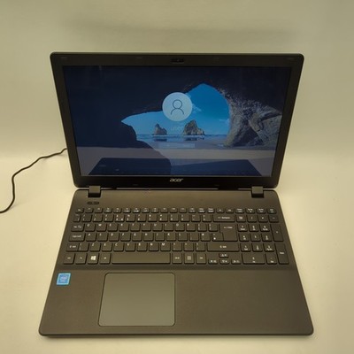 Acer Aspire ES1-531 Laptop - Intel Celeron 3050 4GB RAM 240GB SSD neuer Akku