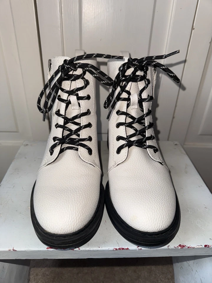 Botas de combate Baretraps Amysue talla 7M de cuero blanco con cremallera con cordones tacón ancho para mujer Foto 4 de 4