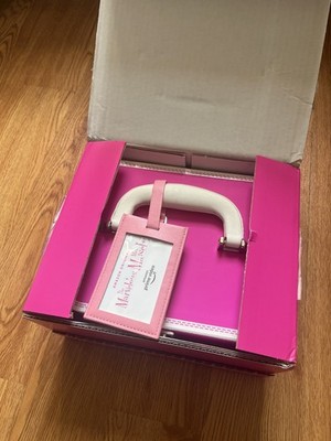 The Marvelous Mrs. Maisel Season 3 Collectible Pink Travel Train Case Set