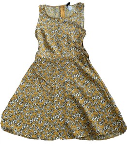 h and m yellow floral dress