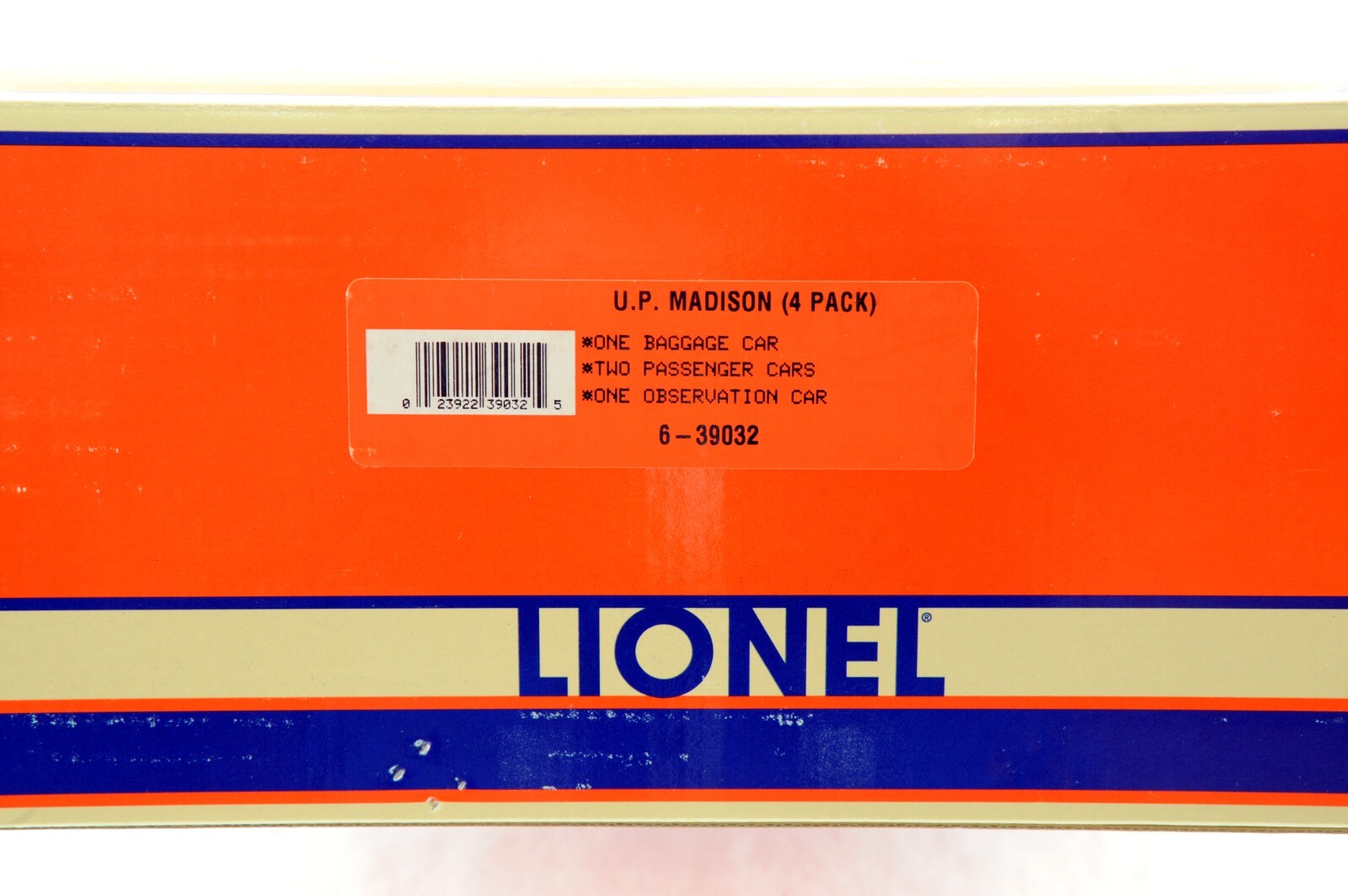 LIONEL 39032 UNION PACIFIC "THE CHALLENGER" 4CAR MADISON PASSENGER SET